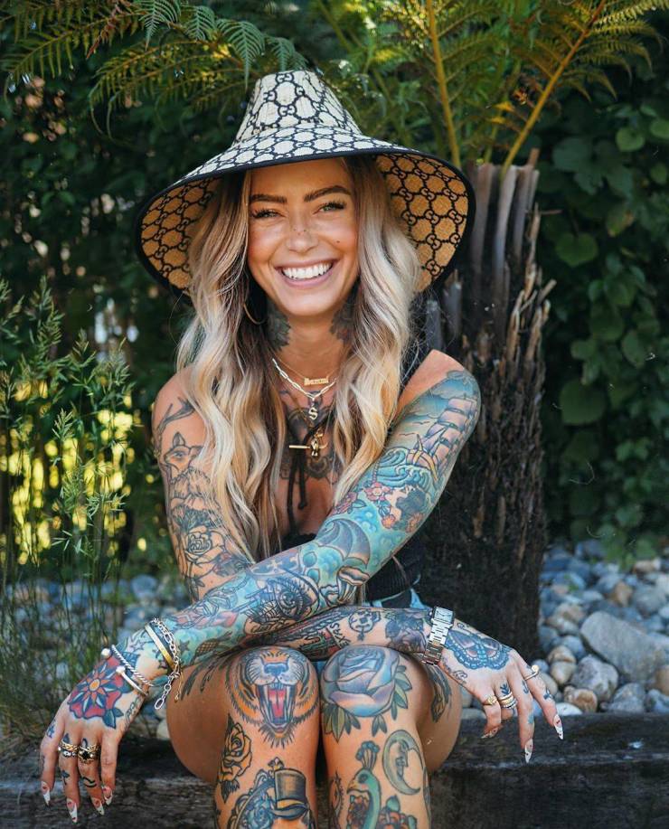 Hot And Hardcore Tattooed Girls