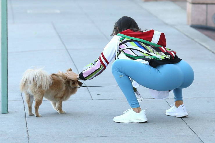 Look At Those Yoga Pants!