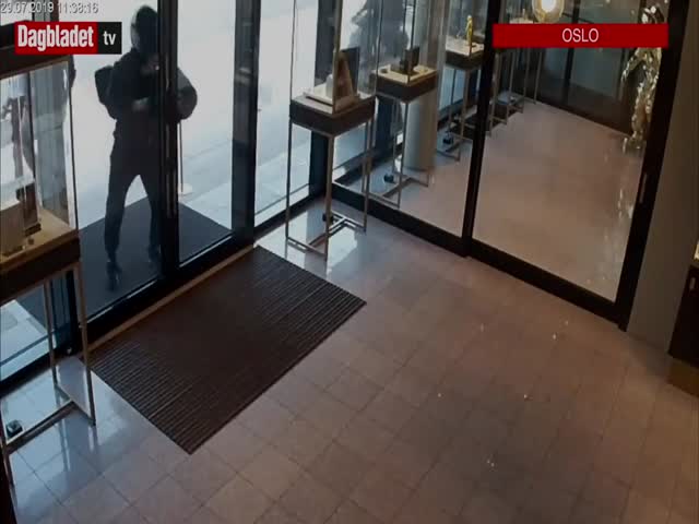 Norwegian Police Does Not Mess Around