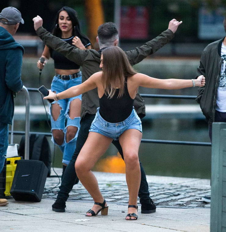 Drunk Weekend In Great Britain