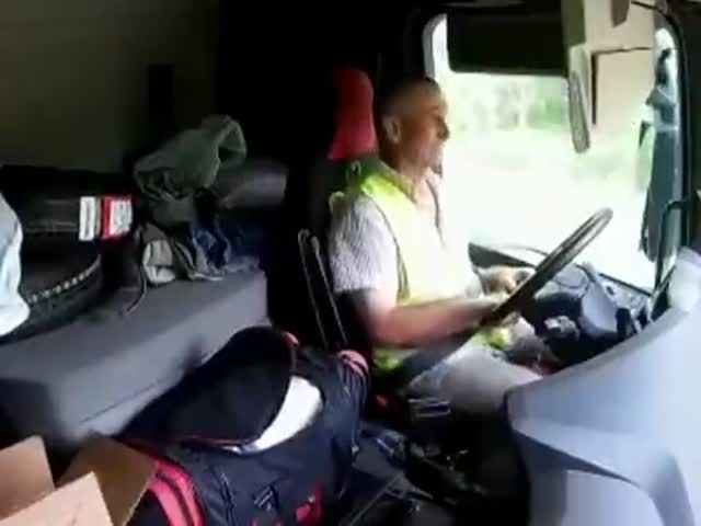 It’s All Because Of The Bag!