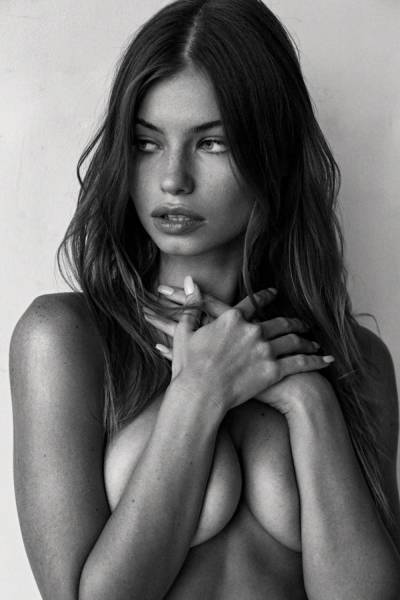 Hand Bras Are The Best Bras!