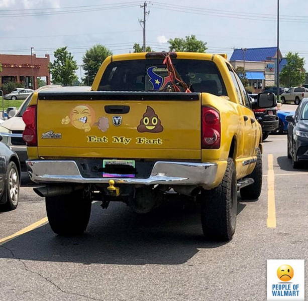 Walmart Customers Are Wild…