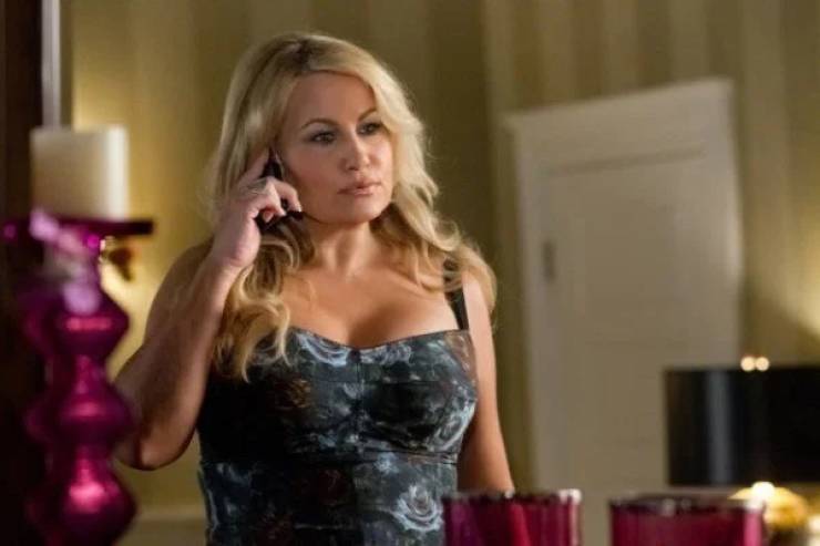 Hottest “Experienced” Women In Movies