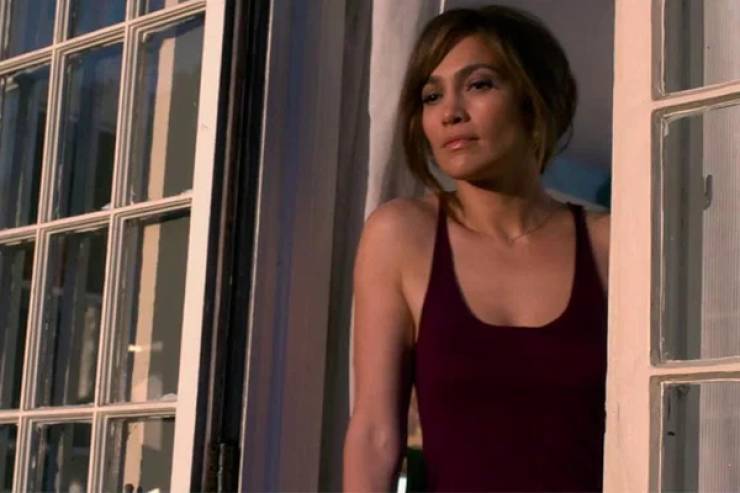 Hottest “Experienced” Women In Movies