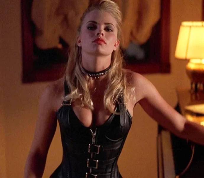 Actresses And Their Absolute Hottest Scenes