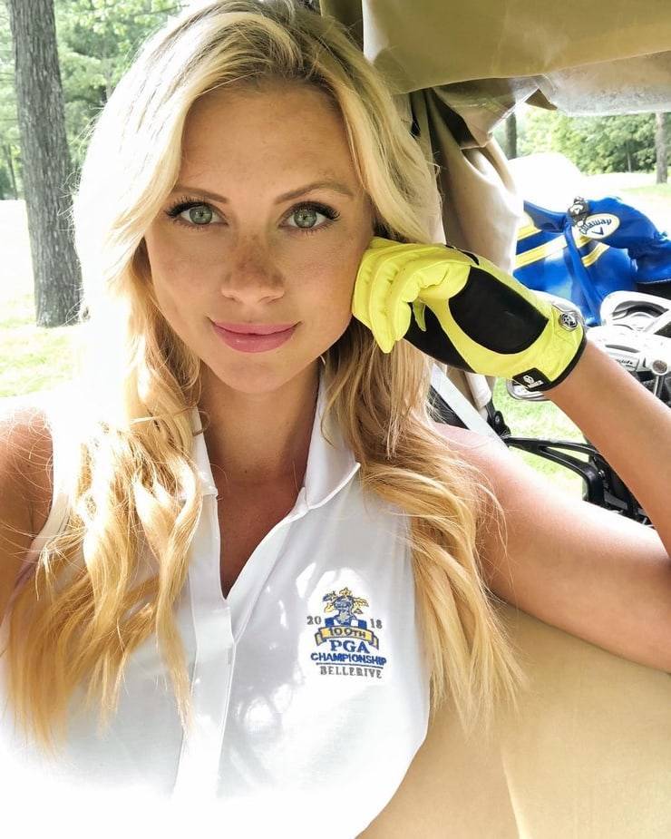 It’s Sexy Golfing Time!