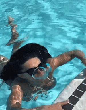 hot girls are here for you 44 gifs 6.html - 1 HD GIF | Premium Gallery 2020