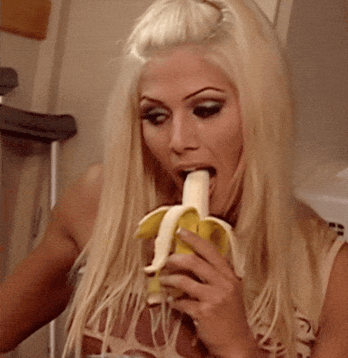 torrie wilson can stun you literally 19 gifs 7.html - 1 HD GIF | Premium Gallery 2020