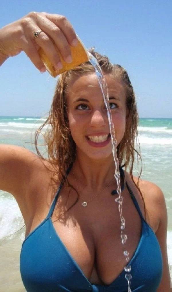 These Memes Are Drunk!