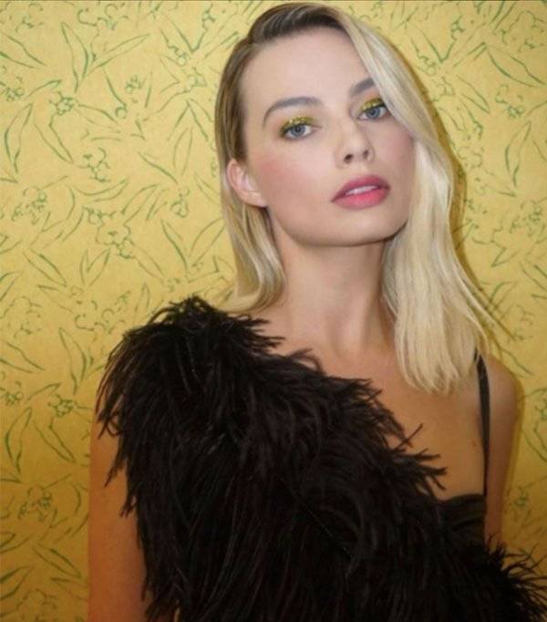 Sexiest Celebrity Photos Of 2020!