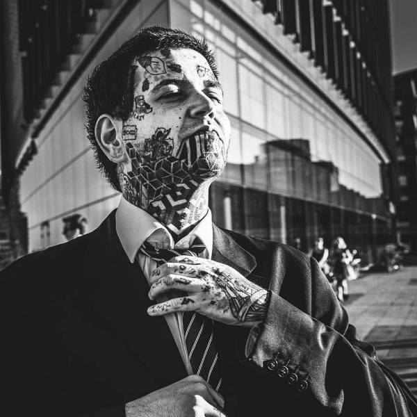 Freaks! Freaks Everywhere!