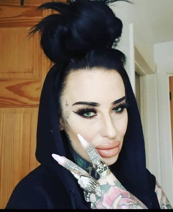 Plastic Surgery Is DEFINITELY Not For Everyone…