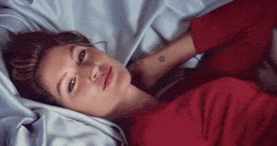 supergifs with gisele b%C3%BCndchen 18 gifs 3.html - 1 HD GIF | Premium Gallery 2021