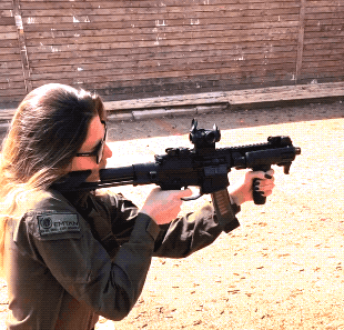 girls and their big guns 30 gifs 6.html - 1 HD GIF | Premium Gallery 2021