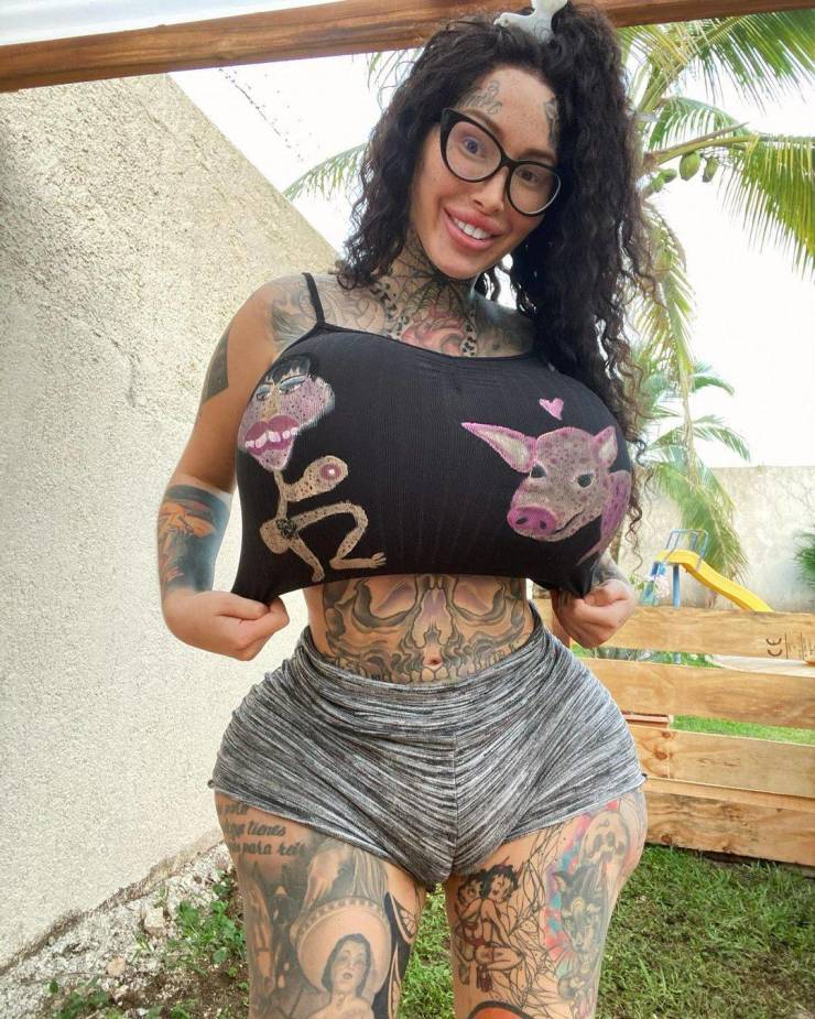 Plastic Surgery Fanatic Revealed Her Pre-Surgery Photos