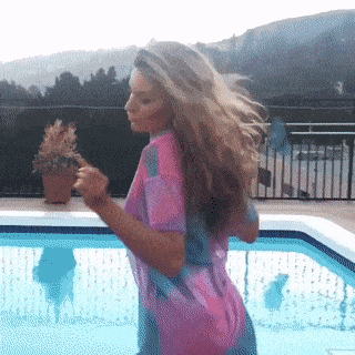 girls love having fun 32 gifs 2.html - 1 HD GIF | Premium Gallery 2021