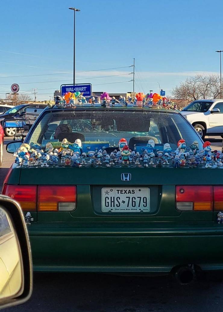 “Walmart” Visitors Are Something Else…