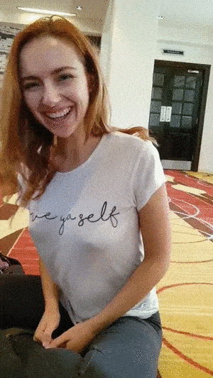 hot girls are here for you 34 gifs 5.html - 1 HD GIF | Premium Gallery 2021