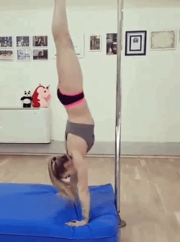 they are so flexible 22 gifs 11.html - 1 HD GIF | Premium Gallery 2021