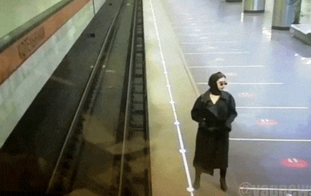 girls love having fun 34 gifs 3.html - 1 HD GIF | Premium Gallery 2021