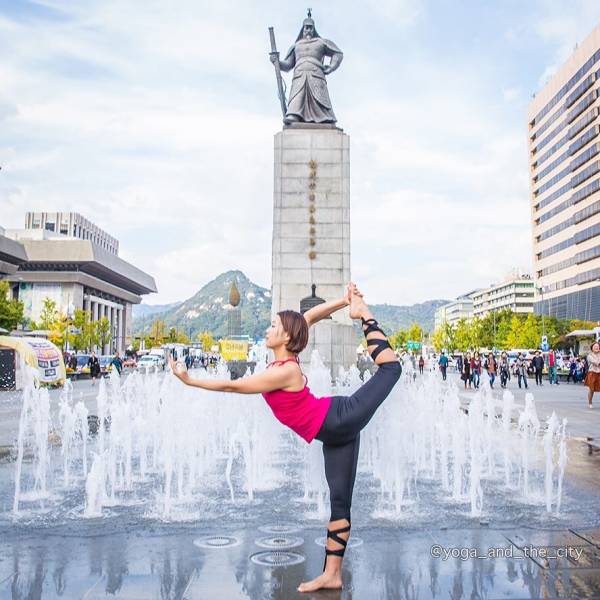 “Yoga And The City” By Alexey Wind