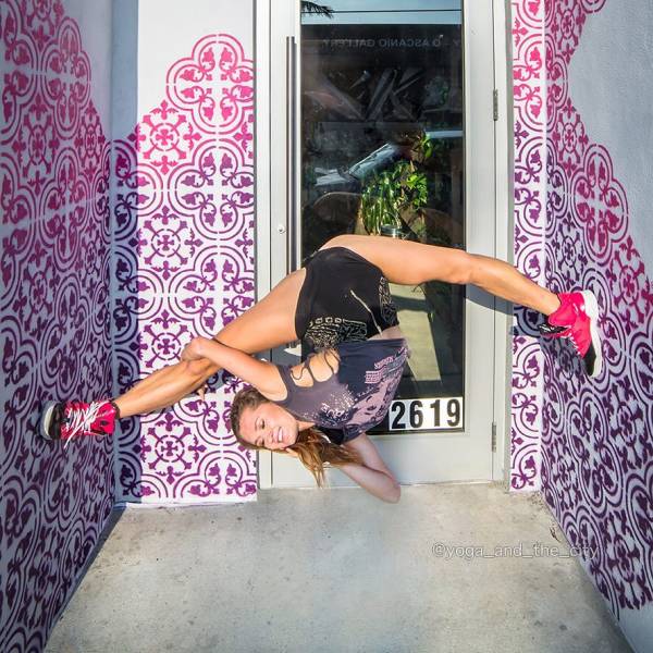 “Yoga And The City” By Alexey Wind