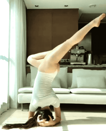 hot girls are here for you 40 gifs 1.html - 1 HD GIF | Premium Gallery 2021