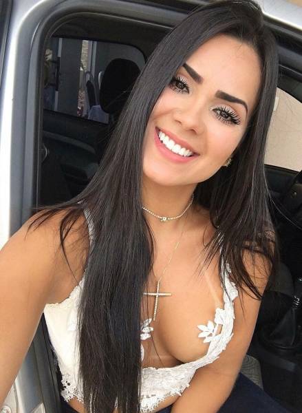 Don’t Drive While Taking These Selfies!