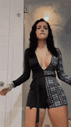 hot girls are here for you 40 gifs 7.html - 1 HD GIF | Premium Gallery 2021