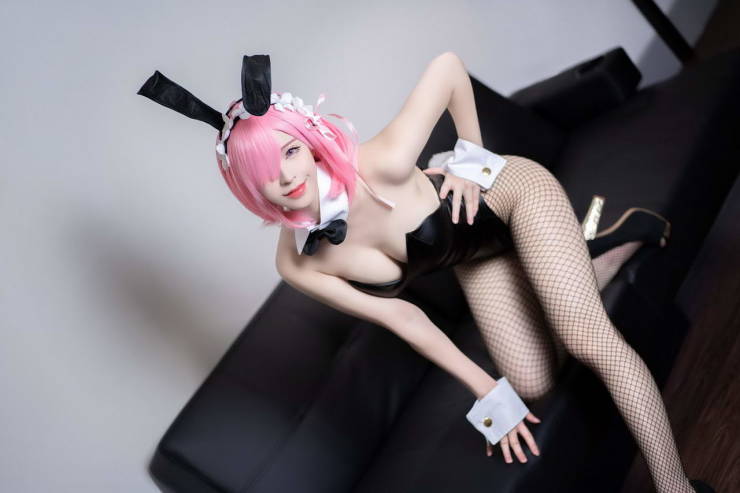 How About Some Sexy Cosplay Girls?