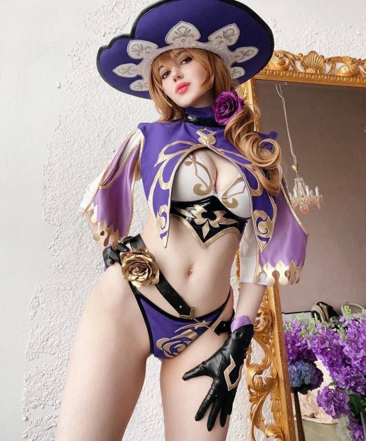 How About Some Sexy Cosplay Girls?