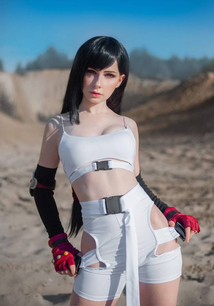 How About Some Sexy Cosplay Girls?