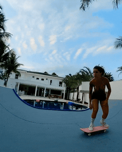 Leticia Bufoni Makes Skating Real Interesting!