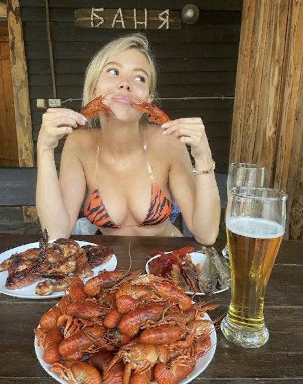 These Memes Are Already Drunk…