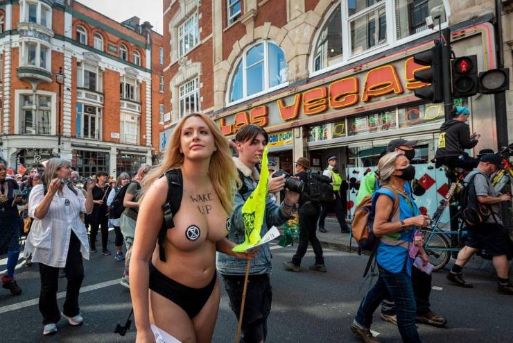 This Is How They Protest In London