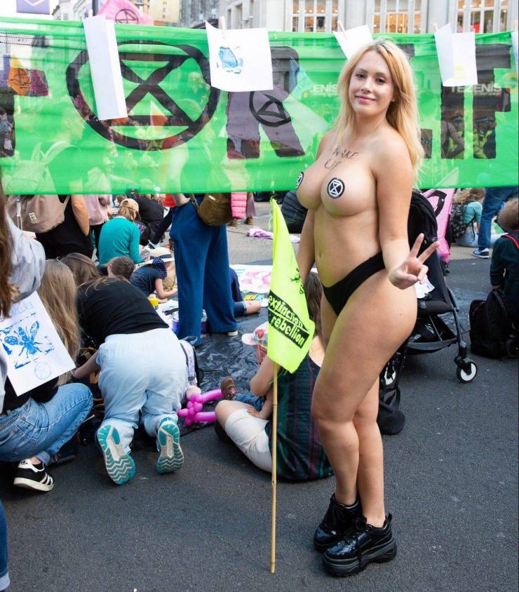 This Is How They Protest In London