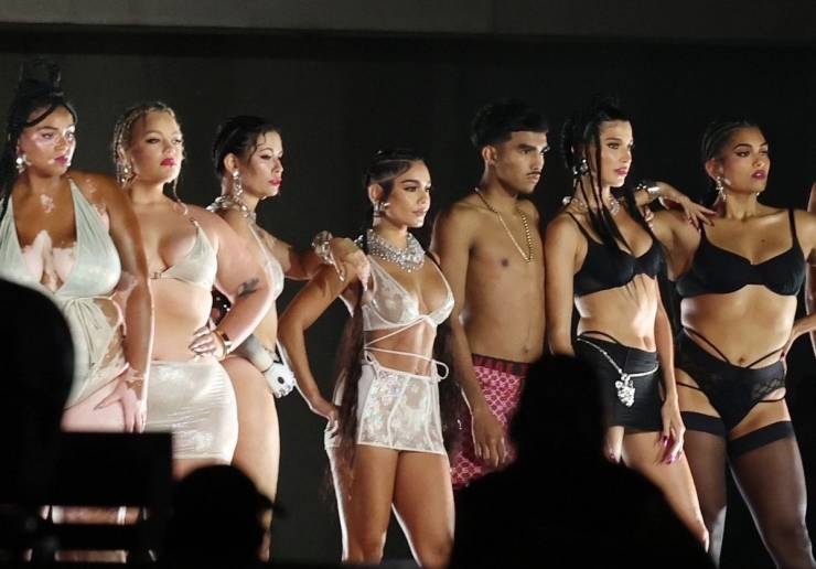 Vanessa Hudgens At Rihanna’s “Savage X Fenty” Show