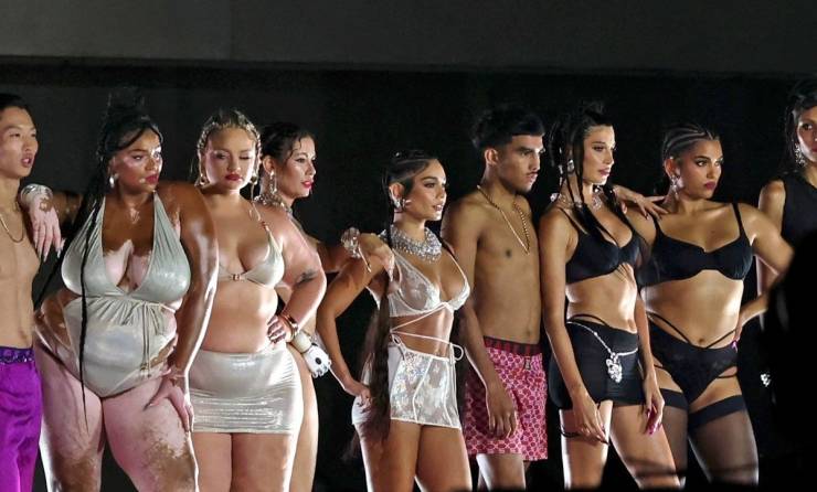 Vanessa Hudgens At Rihanna’s “Savage X Fenty” Show