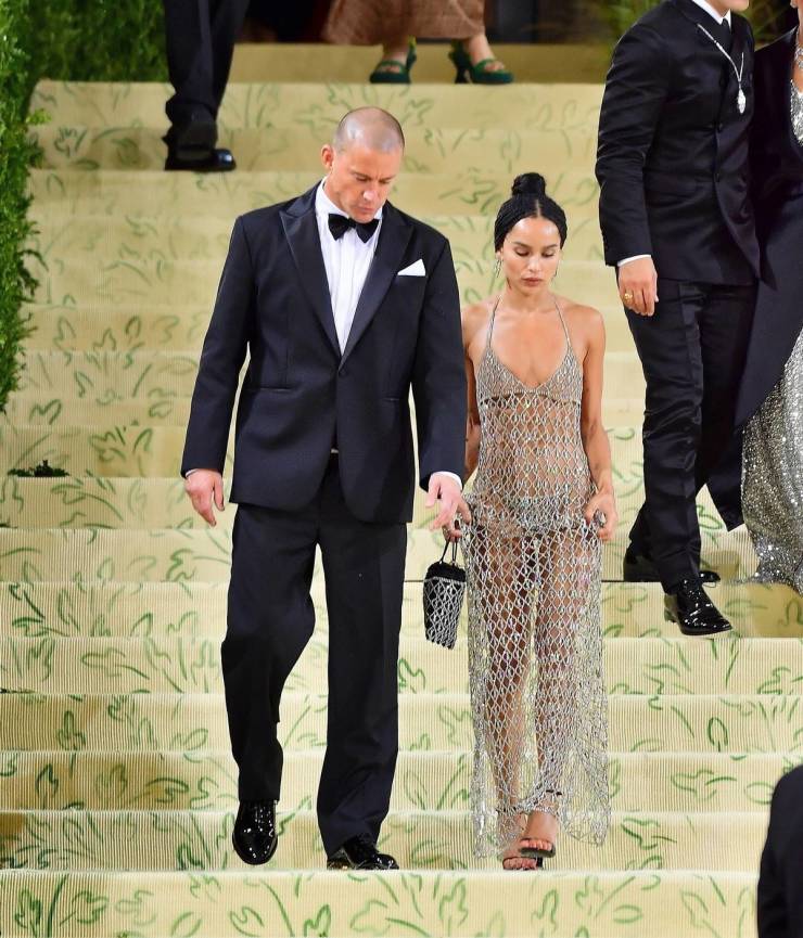 Zoe Kravitz In A Revealing Outfit