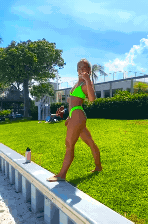 get fit with these fitness girls 20 gifs 6.html - 1 HD GIF | Premium Gallery 2021
