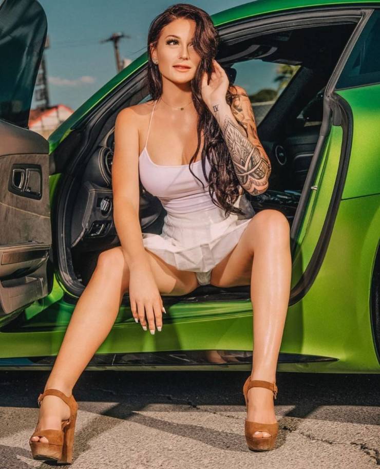 Hey, What Are You Looking At?!