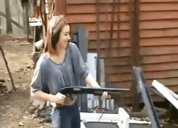 girls vs guns 32 gifs 3.html - 1 HD GIF | Premium Gallery 2021