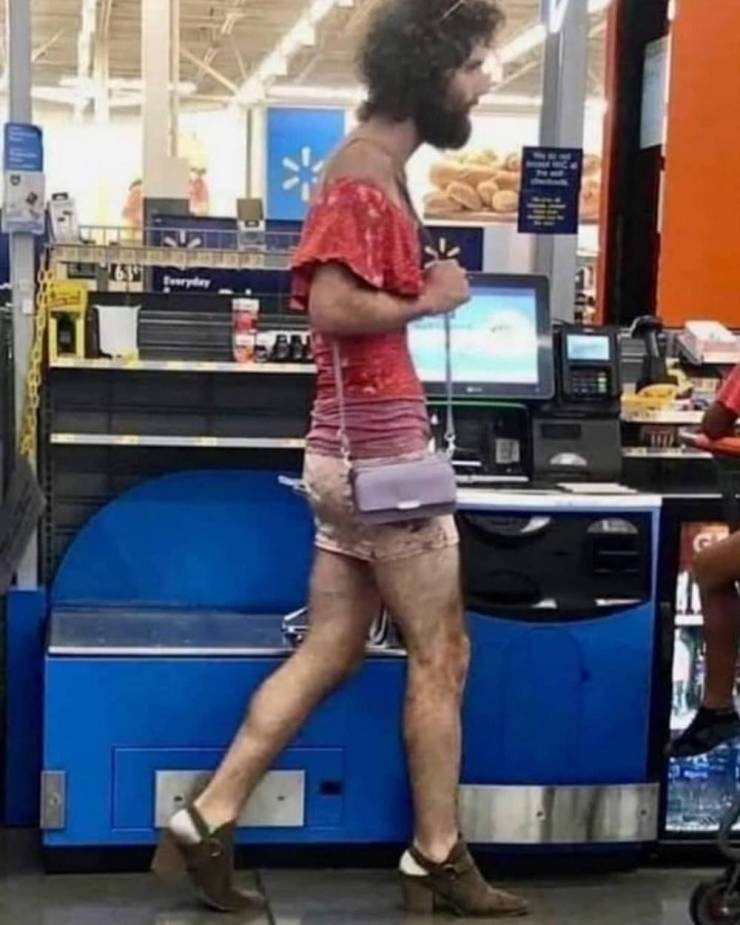 “Walmart” And Its Crazy Customers