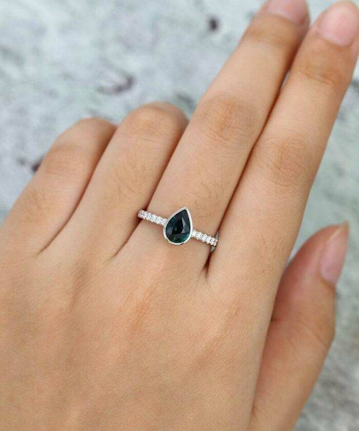 People Showing Their Real, Unedited Beauty