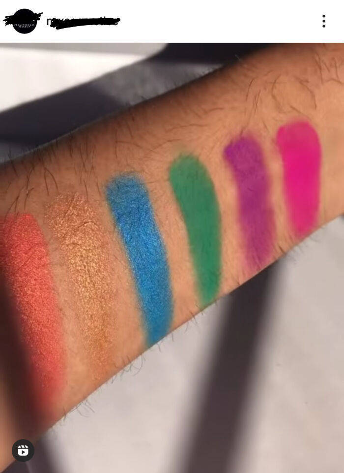 People Showing Their Real, Unedited Beauty