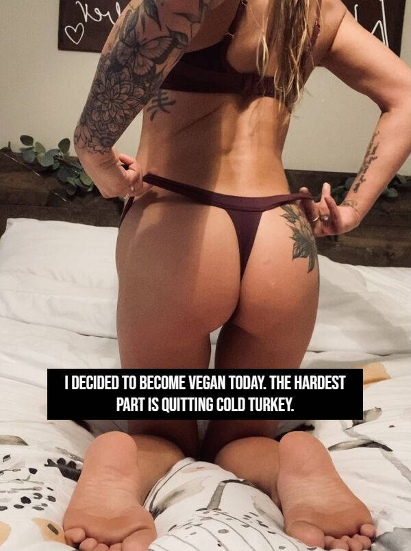 Girls, Bring In The Jokes!