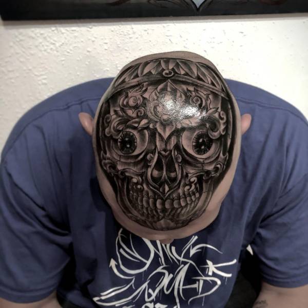 Freaks Who Keep Destroying Their Own Bodies