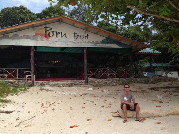 Dirty Minds, Roll Out!