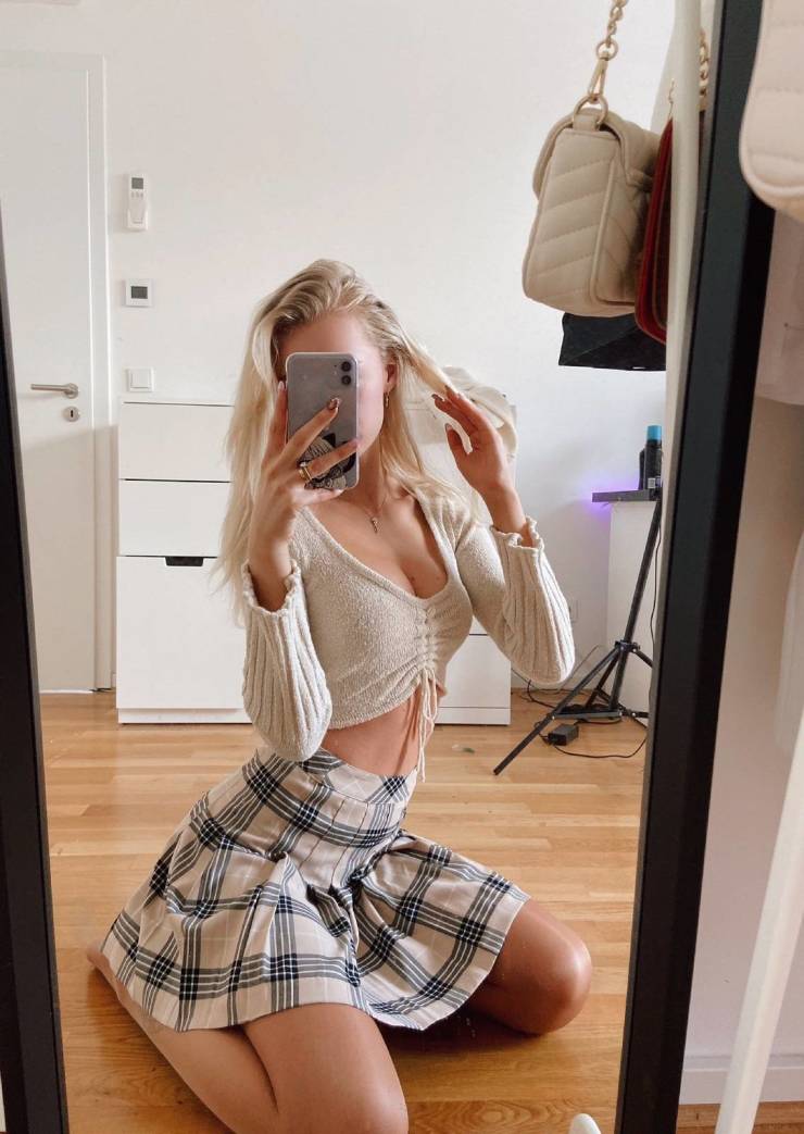 These Mirrors Are Beautiful!